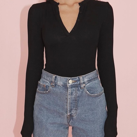 Cry Baby The Perfect Button Down - Picture 1 of 9